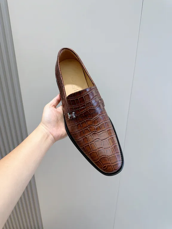 Hermes Shoe 